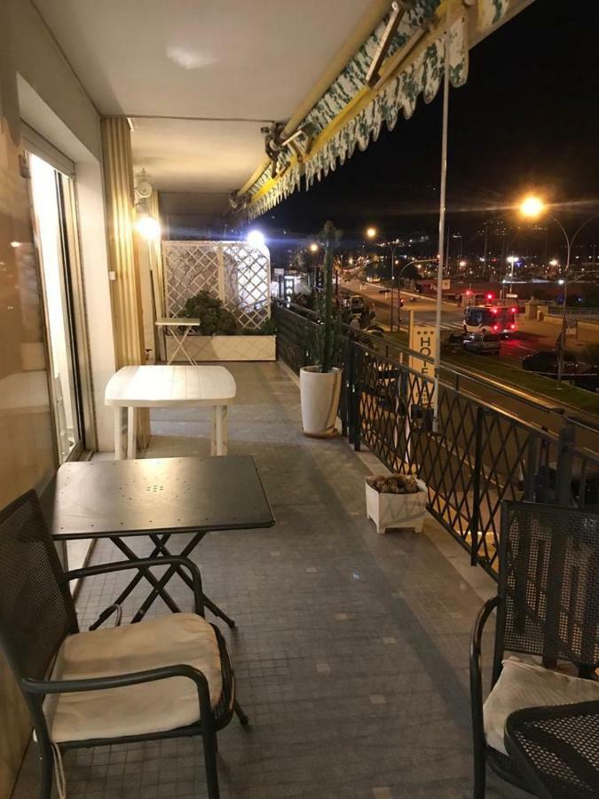 Menton Smartworking And Relax On The Beach, Seaview Luaran gambar